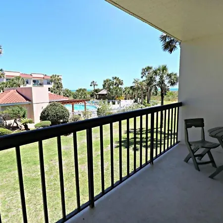 Ocean Village Club O23